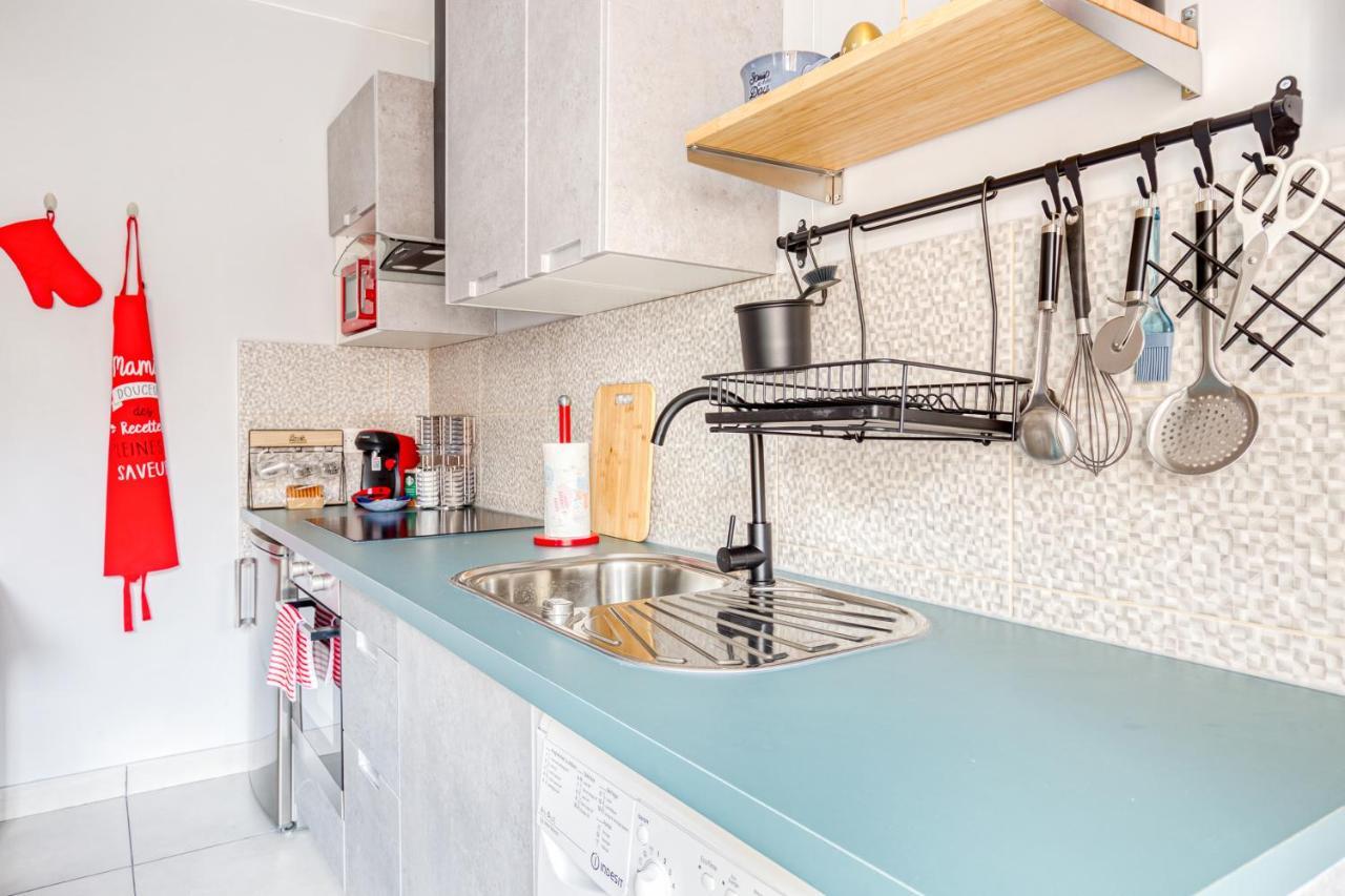 Apartamento Rer C A 4 Minutes A Pieds Chateau De Versailles 15 Minutes A Pied Exterior foto