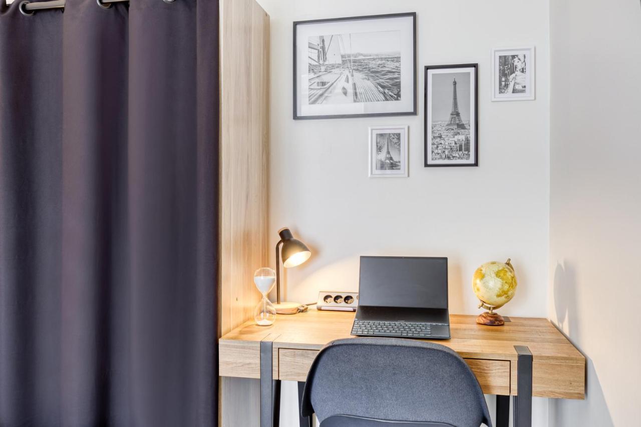 Apartamento Rer C A 4 Minutes A Pieds Chateau De Versailles 15 Minutes A Pied Exterior foto